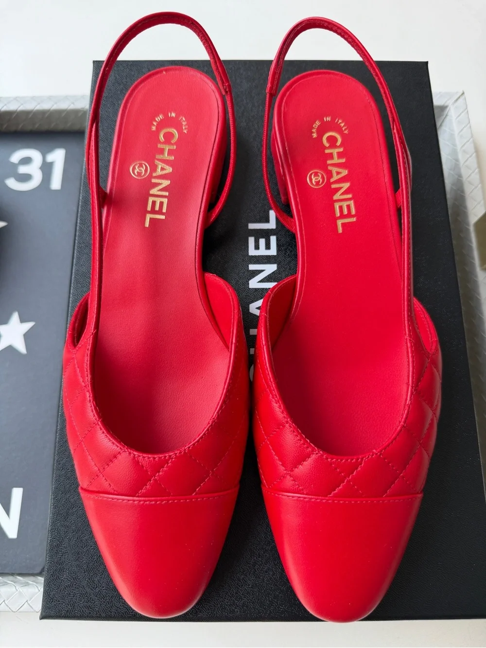 Chanel 26B Red Agneau Rouge Quilted Lambskin Leather Slingback CC Flats 39.5 NIB